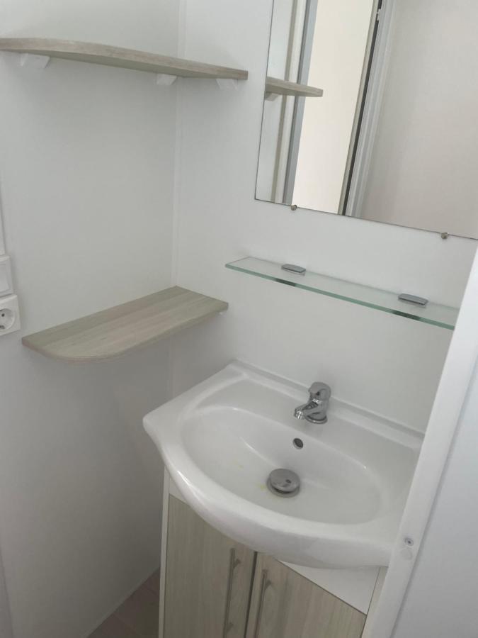 Mobil-Home Confort Tv Clim Нарбонн-Пляж Экстерьер фото